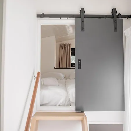 Comfortable In A Holiday Park Holiday home Zwartewaal