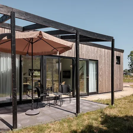 Comfortable In A Holiday Park Holiday home Zwartewaal